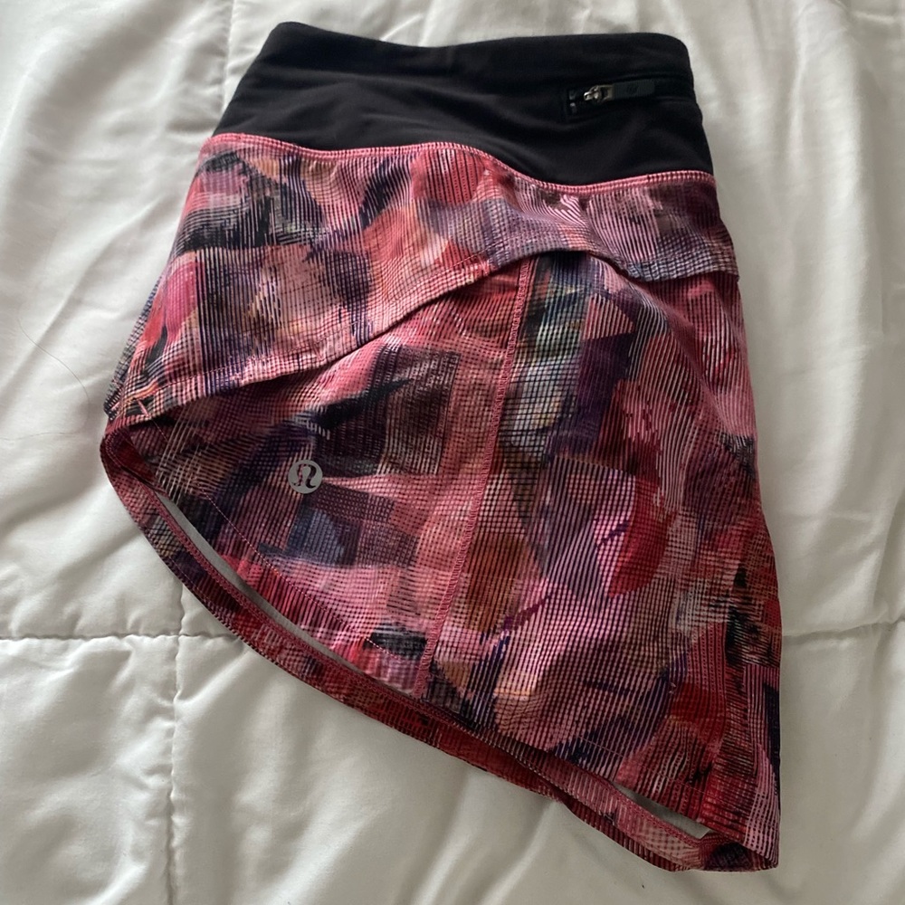 pink/black lululemon shorts
